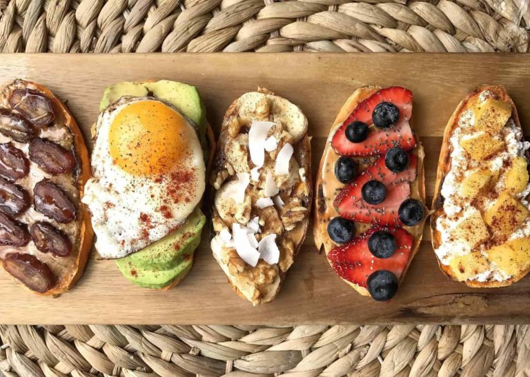 Talyplar üçin kartoşkaly tost