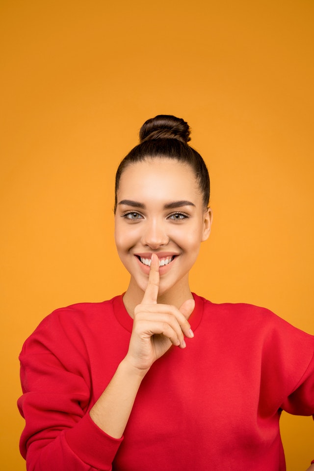 Nä dereje syr saklap bilýärsiň