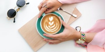 Taýýarlan kofeňe görä näçe çagaň boljakdygyny aýtýarys! gurrun test