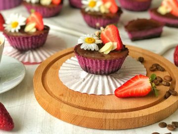 Şokoladly, käşirli mini Cheesecake resepti