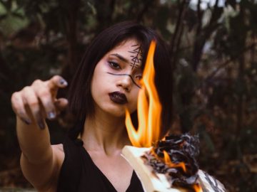 Içiňde gara güýç barmy?