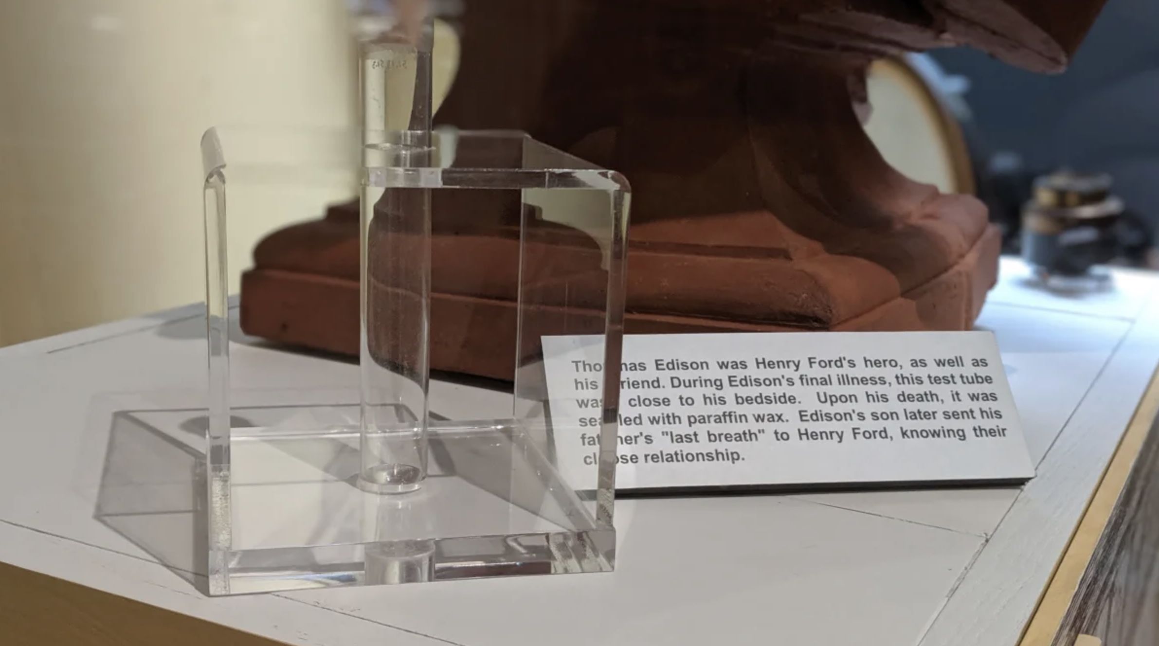 Beden hazyna ýaly saklanylýan