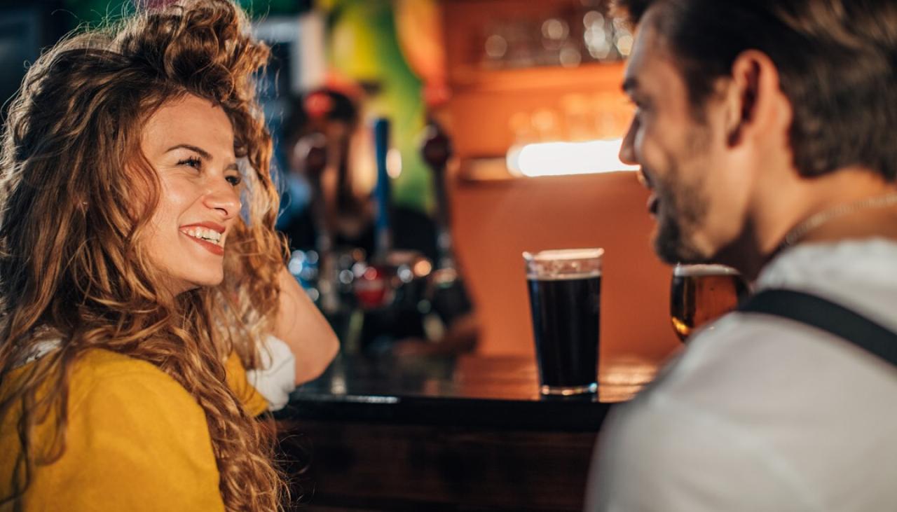 Biriniň sizi halaýandygyny nädip bilmeli?